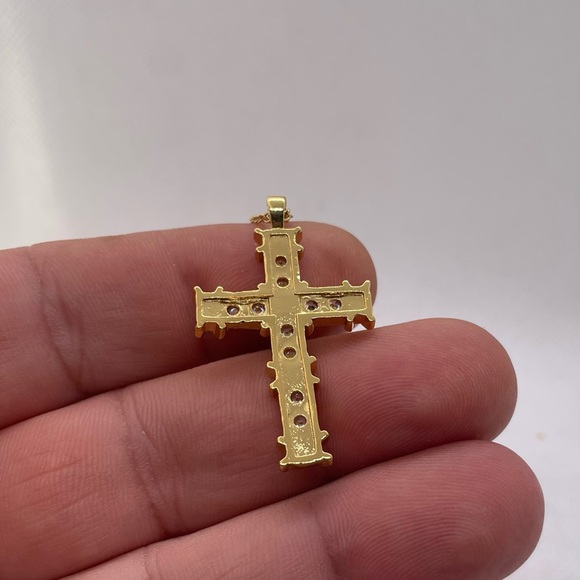 14k yellow gold plated cross necklace pendant simulated lab diamonds - Picture 4 of 7